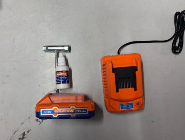 Wadfoe cordless chainsaw 20v 1.5AMP