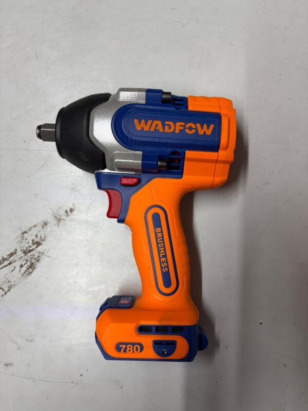 Impact wrinch 780nm torque 20v 4AMP